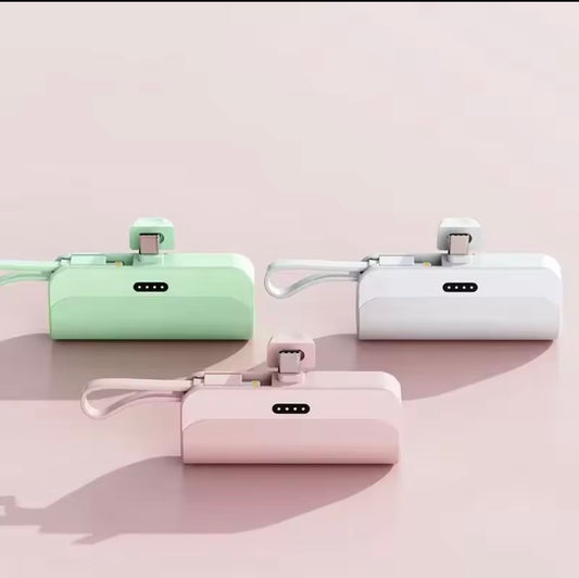 New Model 2 in 1 Quick Charger Mini Pocket Capsule
Mobile Power Bank With Plug Stand